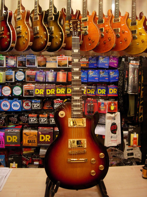 Re: Gibson Les Paul Standard gibson les paul studio fireburst gold hardware. Re: Gibson Les Paul Standard